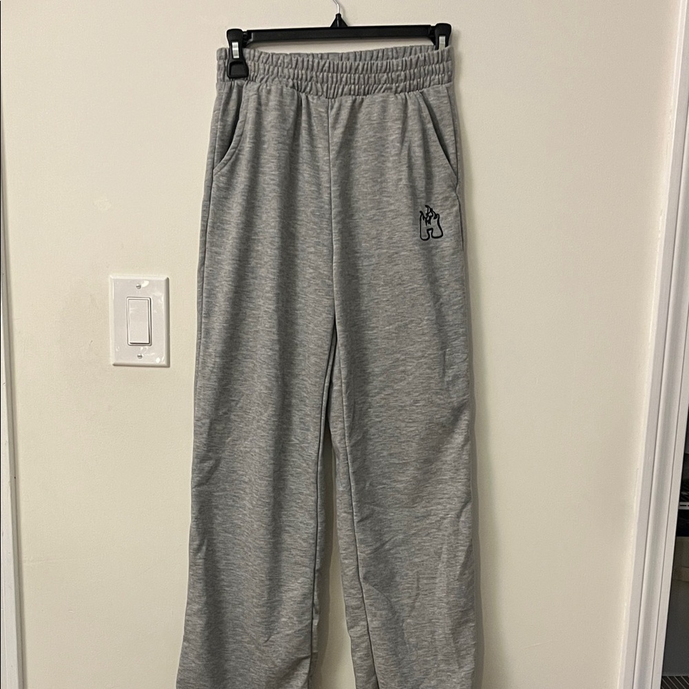 SHEIN Kids Light Gray Joggers